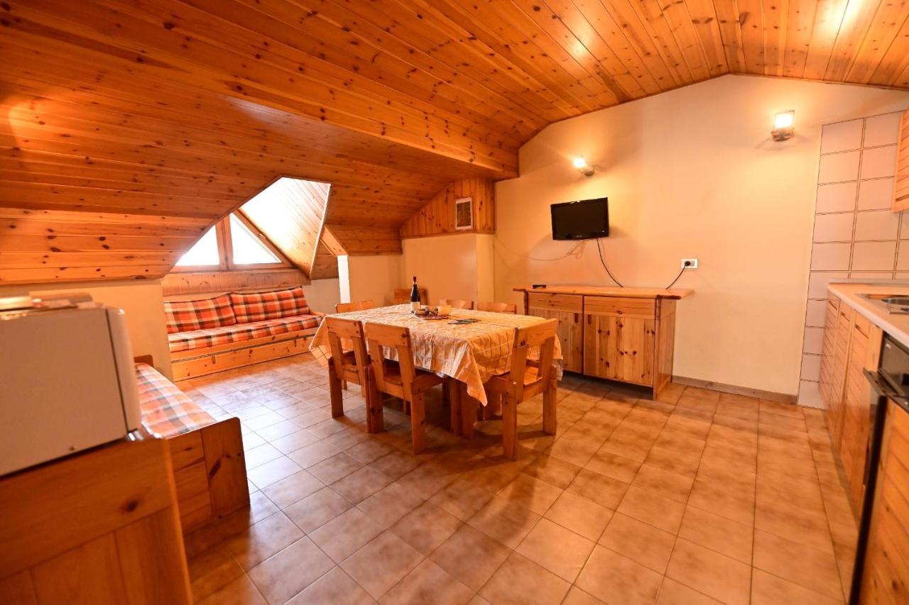 Residence Raethia Tra Bormio E Livigno Pradelle Exterior photo