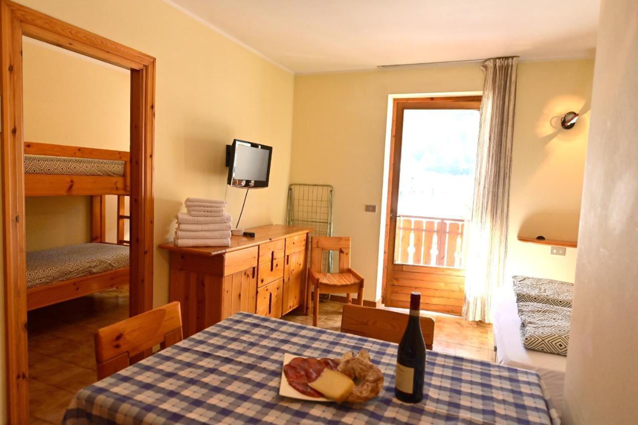 Residence Raethia Tra Bormio E Livigno Pradelle Exterior photo