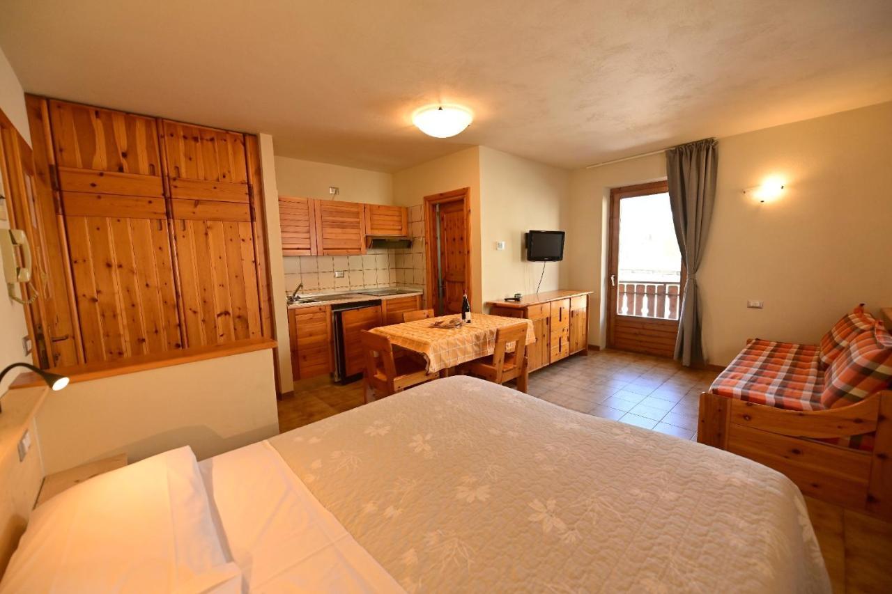 Residence Raethia Tra Bormio E Livigno Pradelle Exterior photo
