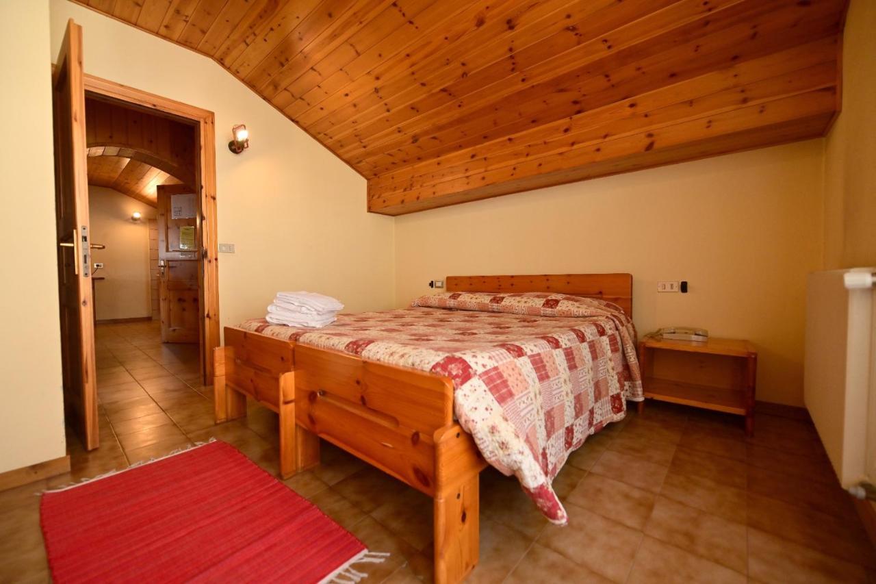 Residence Raethia Tra Bormio E Livigno Pradelle Exterior photo