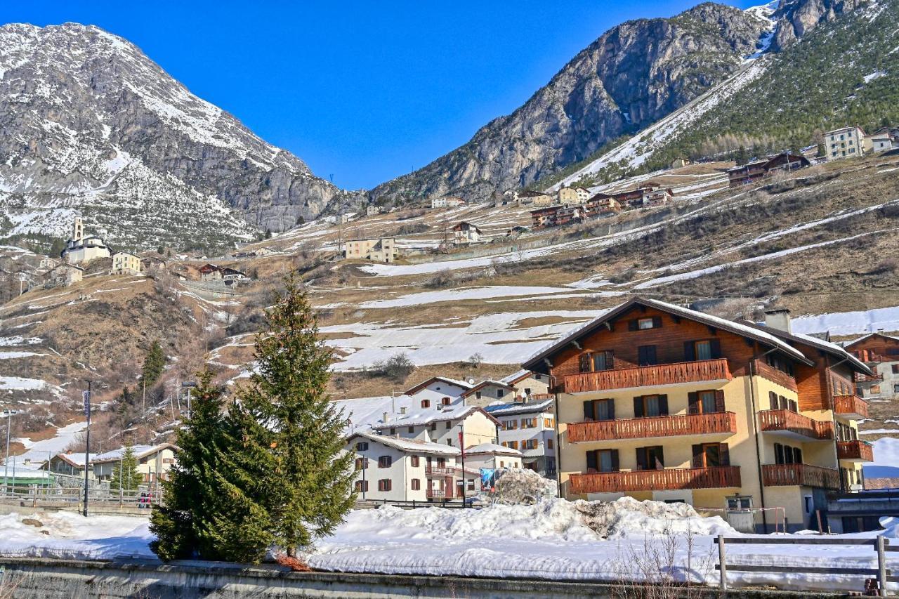 Residence Raethia Tra Bormio E Livigno Pradelle Exterior photo