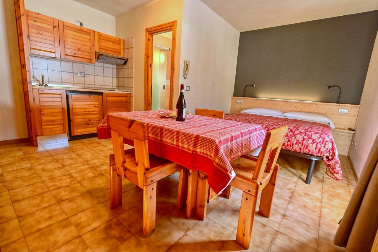 Residence Raethia Tra Bormio E Livigno Pradelle Exterior photo